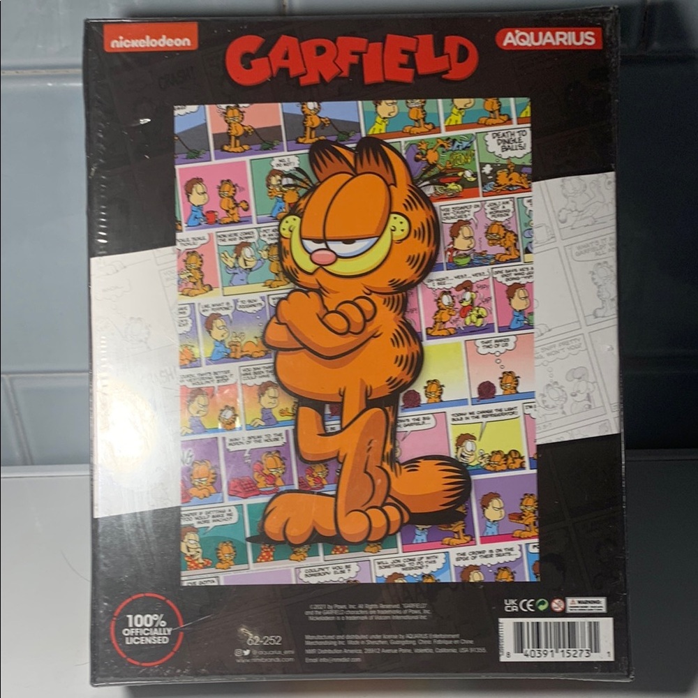 Garfield The Cat Comics 500 Piece Puzzle nickelodeon Aquarius 20" x 28" NEW - Picture 2 of 5
